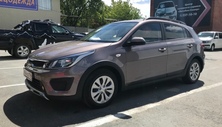 Kia Rio X-line Kia Rio X-line