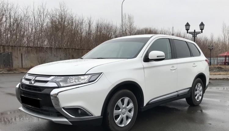 Аренда mitsubishi outlander