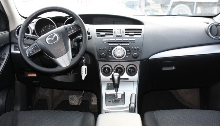 Mazda 3 Mazda 3
