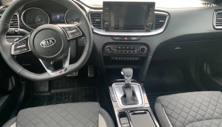 Kia ProCeed Kia ProCeed