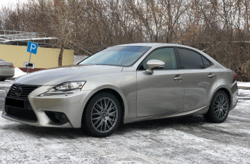 Lexus IS250