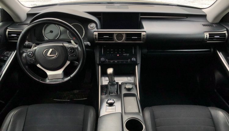 Lexus IS250
