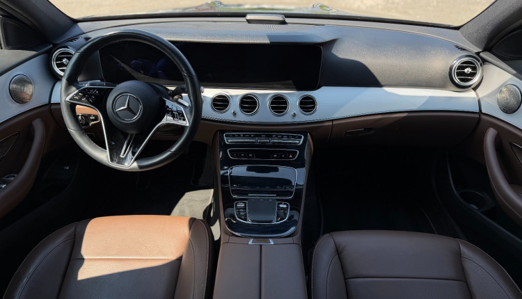Mercedes-Benz E250